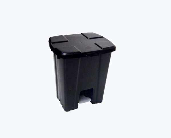 Lixeira quadrada com pedal preta 25L